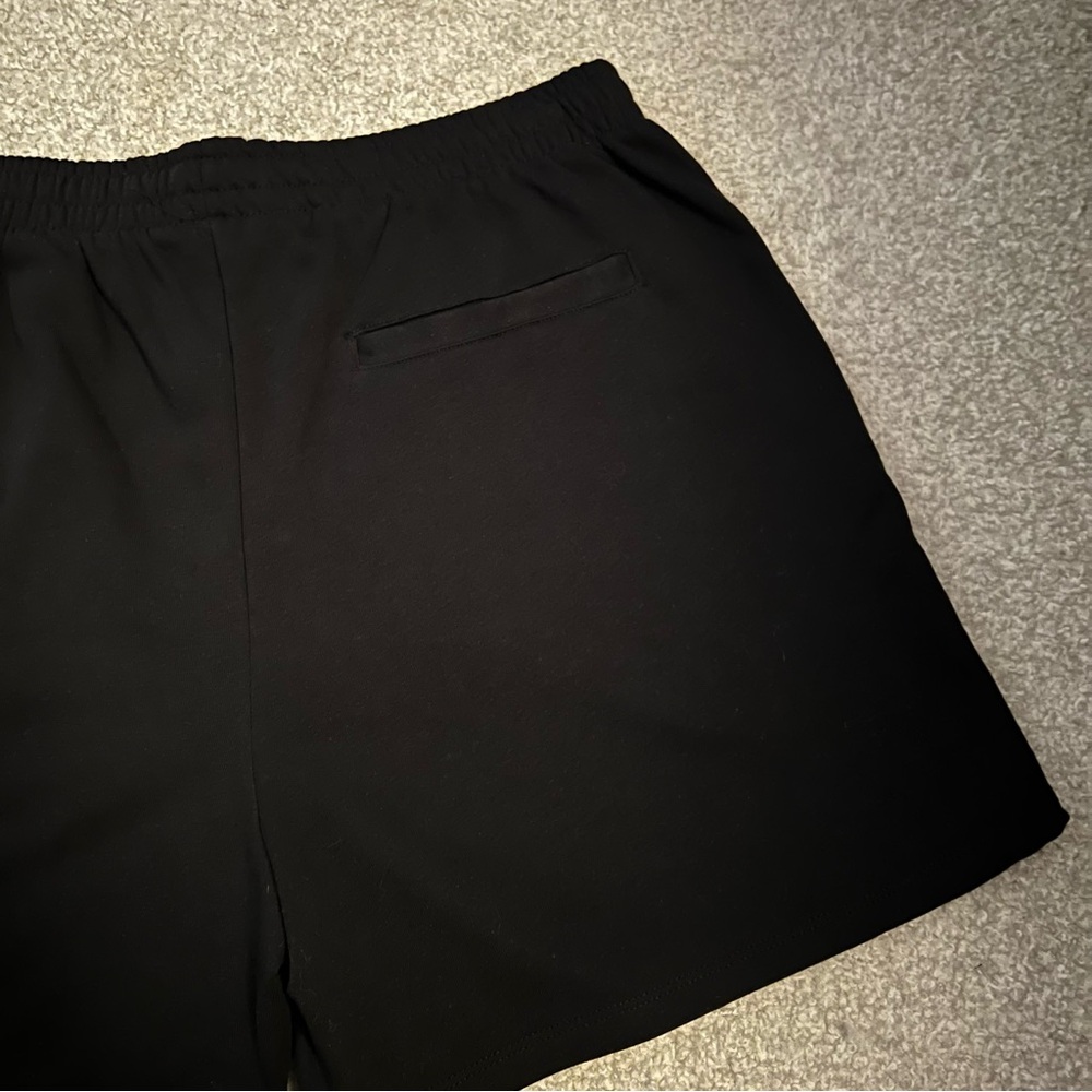 Sweat Shorts - Picture 4 of 5
